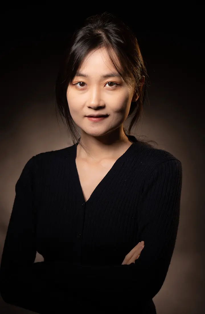 Xinyue, piano teacher at LMT Music Academy